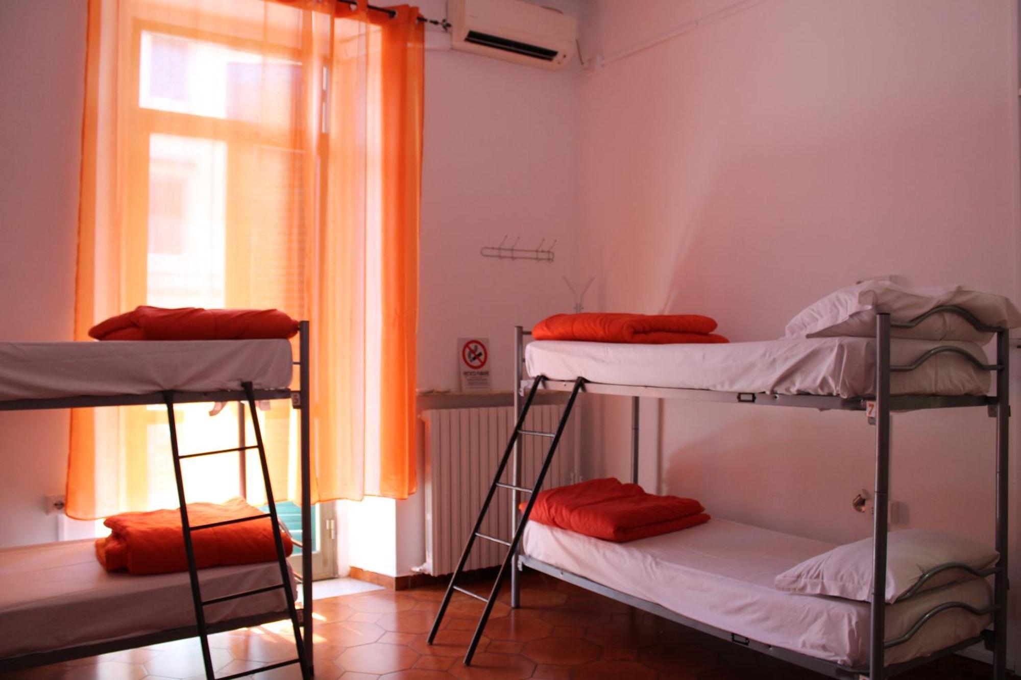 Naples Experience Hostel - Age Limit 18-28 Exterior foto